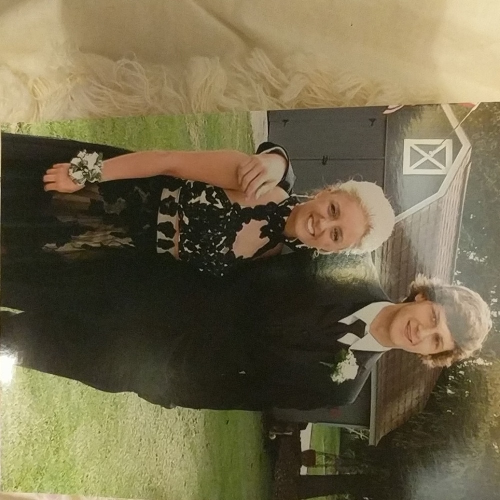 Prom Dress - Picture 5 of 5